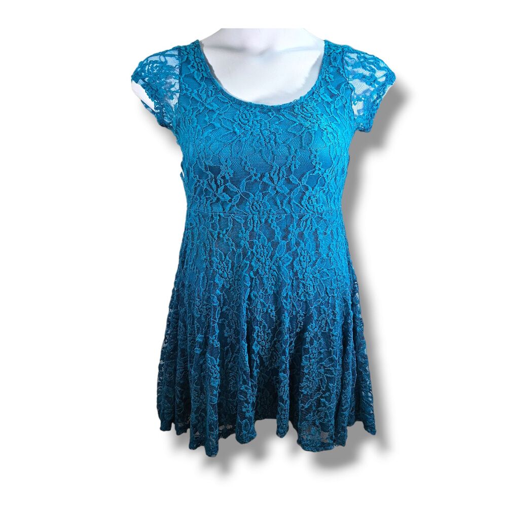 Velvet Room Women’s Blue Lace M Dress Fit & Flare A-Line Open Back Sheer Short